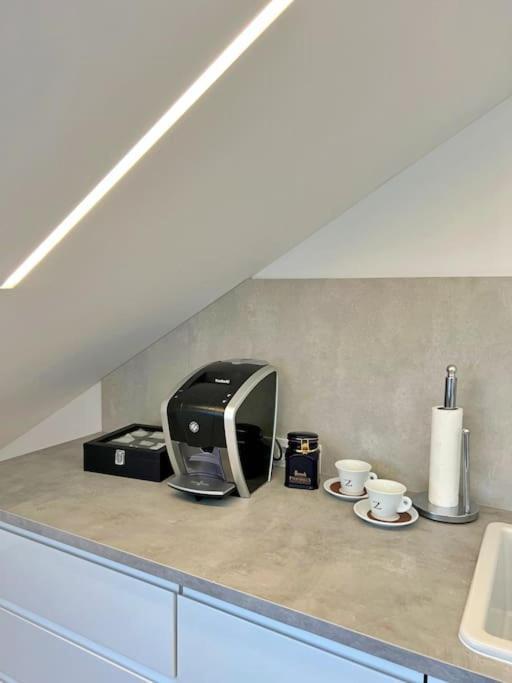 White 1 Bd Old Town Apartment By Hostlovers 카우나스 외부 사진