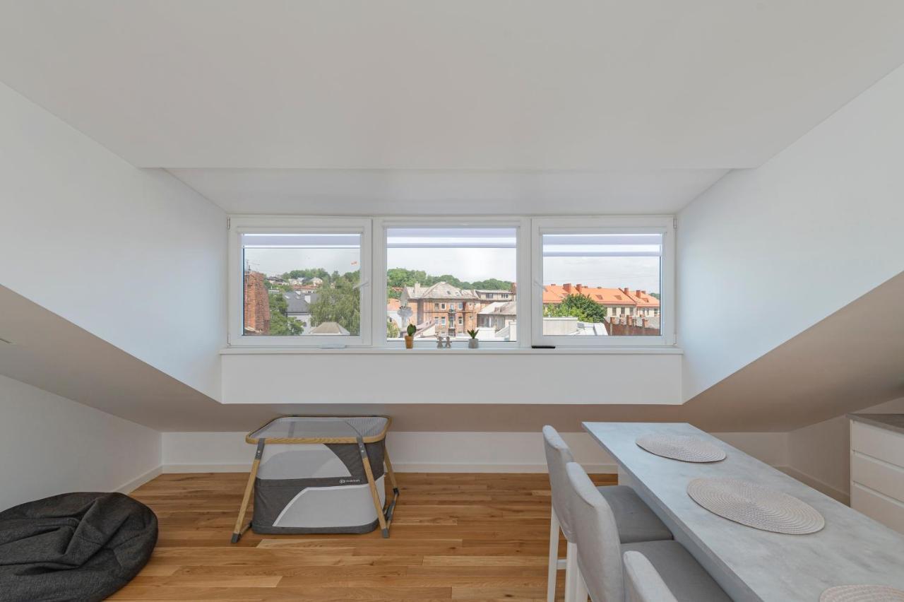 White 1 Bd Old Town Apartment By Hostlovers 카우나스 외부 사진