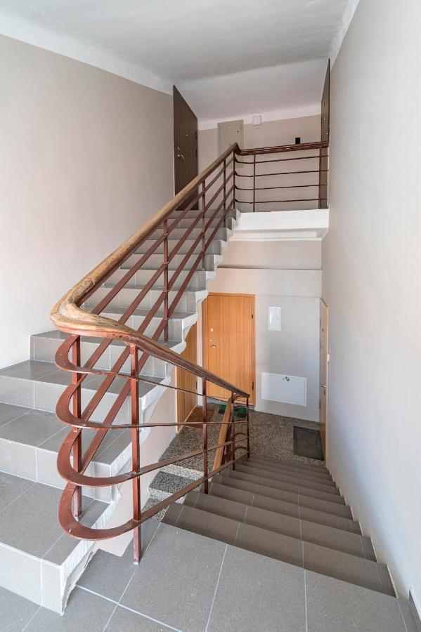 White 1 Bd Old Town Apartment By Hostlovers 카우나스 외부 사진