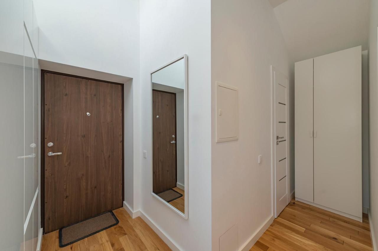 White 1 Bd Old Town Apartment By Hostlovers 카우나스 외부 사진